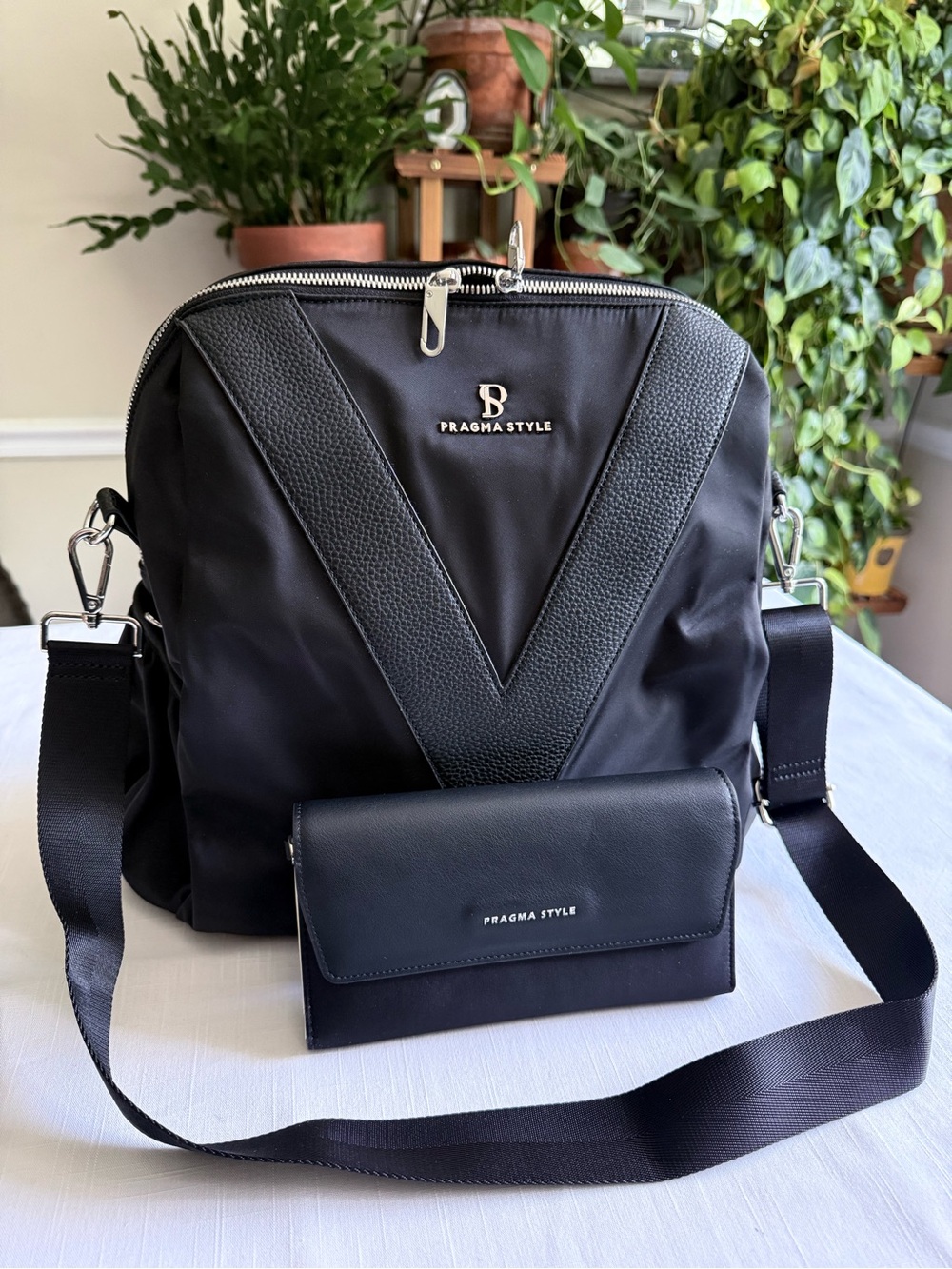 Pragma Style Black Women's‎ Crossbody/backpack Bag with Wallet